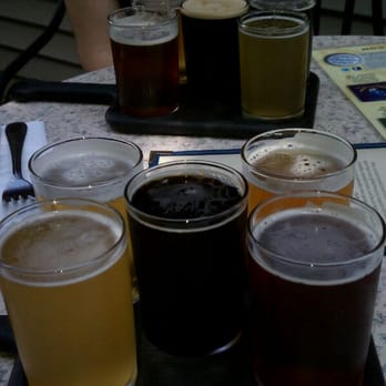 Sebago Brewing Company - Flights - Burgers Near Me - Gorham, Maine