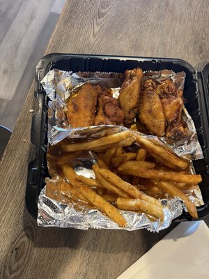 Mac Daddy Wingz and Cheeze by null