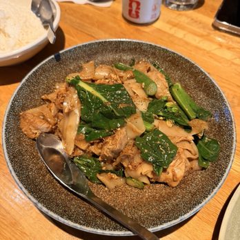 Khao Tiew - Pad see ew - Thai Near Me - San Francisco, California Khao Tiew - Pad see ew - Thai Near Me - San Francisco, California