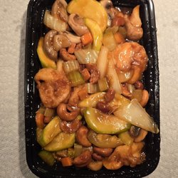 Mr Pan's - Cashew shrimp. Lots of big shrimp and cashews.