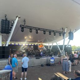 Breakfast in America - Summer concerts rock! Breakfast in America - Summer concerts rock!