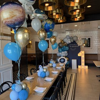 A&R Party Essentials - Balloon Services Near Me - Howard Beach, New York