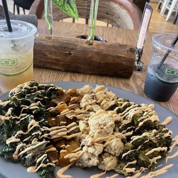 LIFeSTYLE Next Door - Greens, latte, lemonade - Cafes Near Me - Bedford, Pennsylvania