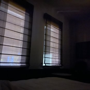 WATERMARK Baton Rouge, Autograph Collection - How bright my room was at night because of the cool looking but not light preventing shades - Hotels Near Me - Baton Rouge, Louisiana WATERMARK Baton Rouge, Autograph Collection - How bright my room was at night because of the cool looking but not light preventing shades - Hotels Near Me - Baton Rouge, Louisiana