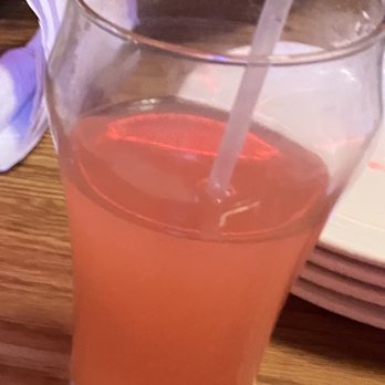 Logan's Roadhouse - Strawberry lemonade - American Near Me - Monroe, North Carolina
