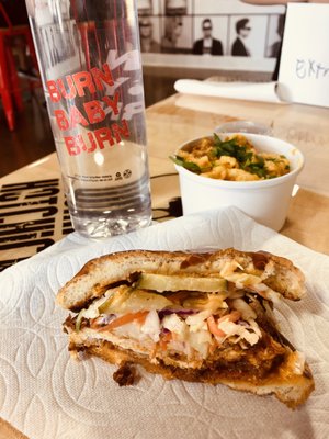 Monroe's Hot Chicken by null
