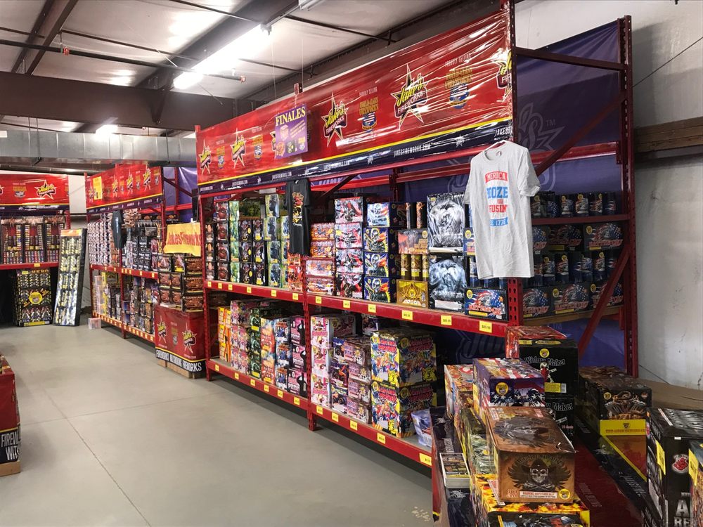 JAKE’S FIREWORKS Updated September 2024 3031 S Elliott Ave, Aurora
