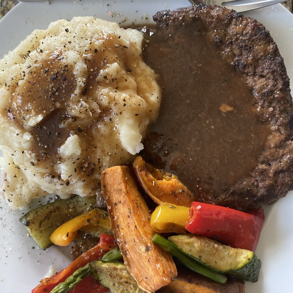 Westfield Diner - Broiled Chopped Steak med rare 5.0 / 5.0 - Diners Near Me - Westfield, New Jersey Westfield Diner - Broiled Chopped Steak med rare 5.0 / 5.0 - Diners Near Me - Westfield, New Jersey