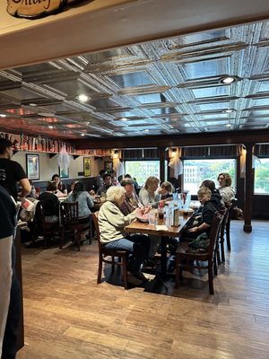 Bridge View Tavern by null