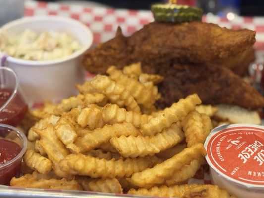 Hattie B's Hot Chicken by null