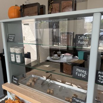 Brown's English Toffee - Fudge - Candy Stores Near Me - Glendora, California Brown's English Toffee - Fudge - Candy Stores Near Me - Glendora, California