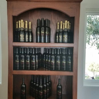 Lumiere Winery - Wines - Wineries Near Me - Temecula, California Lumiere Winery - Wines - Wineries Near Me - Temecula, California