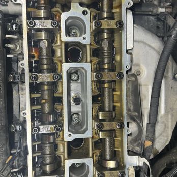 Alberto's Transmissions & Auto - Valve cover gasket job - Transmission Repair Near Me - Lancaster, California