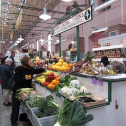 Calomiris Fruits & Vegetables