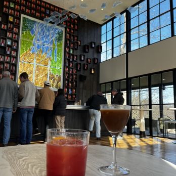 Maker's Mark Distillery - The bar - Tours Near Me - Loretto, Kentucky
