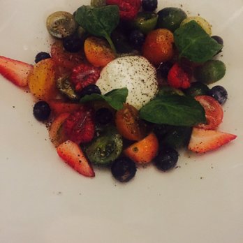 Quinto - Salad with burrata - Steakhouses Near Me - Nuevo Vallarta, NAY Quinto - Salad with burrata - Steakhouses Near Me - Nuevo Vallarta, NAY