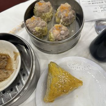 Crown Seafood Restaurant - Baked bbq pork puff - Dim Sum Near Me - Houston, Texas