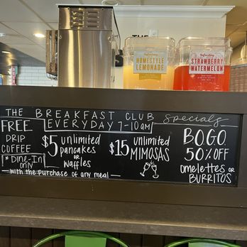 The District Cafe - Breakfast & Brunch Near Me - Bakersfield, California The District Cafe - Breakfast & Brunch Near Me - Bakersfield, California