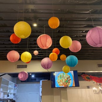 Hu's Cooking - Decoration - Chinese Near Me - Houston, Texas Hu's Cooking - Decoration - Chinese Near Me - Houston, Texas