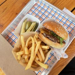 Mini Burger & French Fries Mini Burger & French Fries
