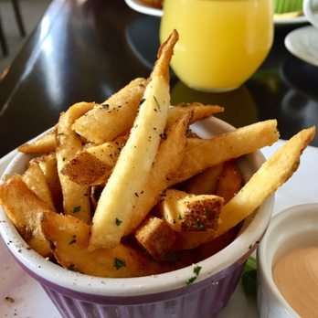 Rustik - Fries - Wine Bars Near Me - Orangeville, Ontario