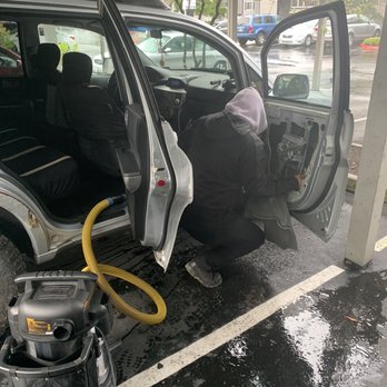 Angel's Auto Glass - The guy fixing it - Auto Glass Services Near Me Angel's Auto Glass - The guy fixing it - Auto Glass Services Near Me