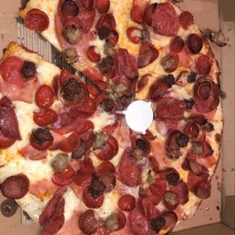 Large thin crust pike's peak pizza