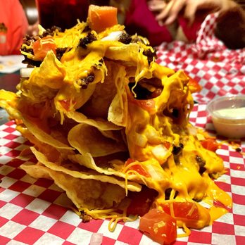 Main Street Pizza & Cafe - Trash Can Nachos. Pretty good. - Chicken Wings Near Me - Bernie, Missouri Main Street Pizza & Cafe - Trash Can Nachos. Pretty good. - Chicken Wings Near Me - Bernie, Missouri