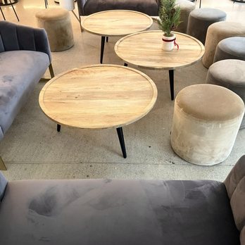 LiBre Dessert Cafe - Seating area - Coffee & Tea Near Me - Hamburg, New Jersey