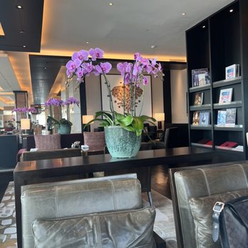 Grand Hyatt Manila - Grand Club 57 - Hotels Near Me - Taguig, NCR