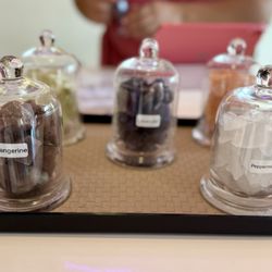 Invita Head Spa - Product scents
