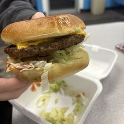 Omar's Gyro - Burger