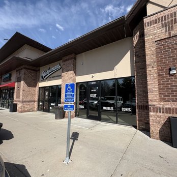 Bridgeman's Ice Cream Parlor - Handicap parking available - Ice Cream & Frozen Yogurt Near Me - Woodbury, Minnesota Bridgeman's Ice Cream Parlor - Handicap parking available - Ice Cream & Frozen Yogurt Near Me - Woodbury, Minnesota