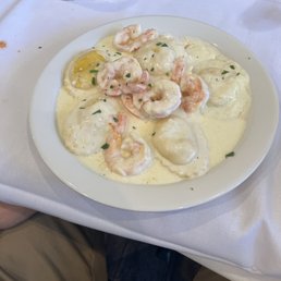 6 Pieces Lobster Ravioli Pasta