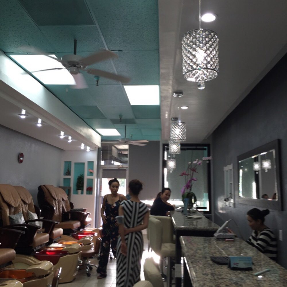 Lashes N Nails - Nail Salons Near Me - Tempe, Arizona Lashes N Nails - Nail Salons Near Me - Tempe, Arizona