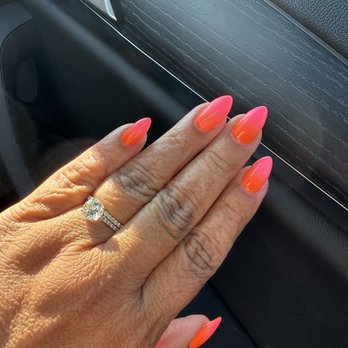 Zara Nails Lounge - Nail Salons Near Me - Santa Ana, California Zara Nails Lounge - Nail Salons Near Me - Santa Ana, California