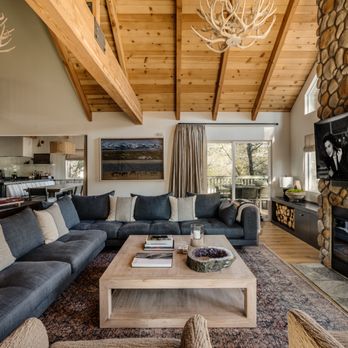 Saraks Construction - Living Room 3 - Lake Arrowhead - General Contractors Near Me Saraks Construction - Living Room 3 - Lake Arrowhead - General Contractors Near Me