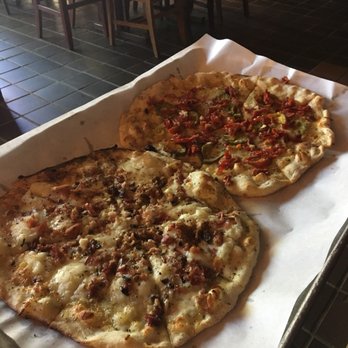 BAR - Pizza Near Me - New Haven, Connecticut BAR - Pizza Near Me - New Haven, Connecticut
