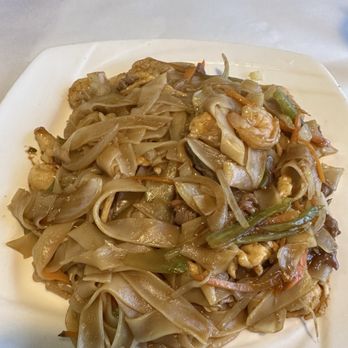 New Sichuan - Chow Fun 炒粉 - Szechuan Near Me - Winston-Salem, North Carolina