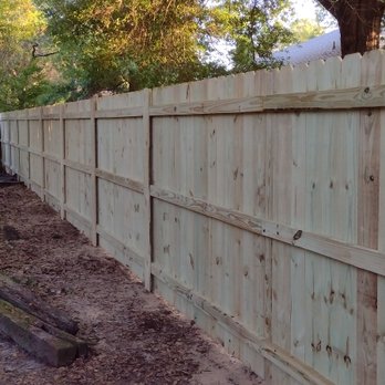LanceGroup Improvements - Privacy fence - Handyman Near Me LanceGroup Improvements - Privacy fence - Handyman Near Me