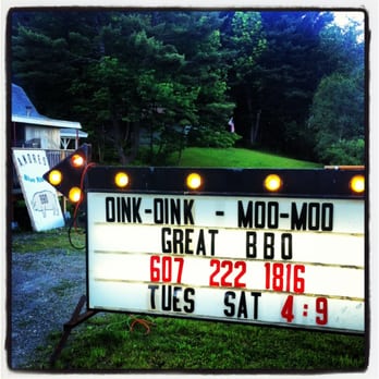 Andre's Blue Ribbon Barbeque - This is what you're looking for when you drive by. It's easy to miss. Right across from the Amish Barn store. - Barbeque Near Me - Oneonta, New York