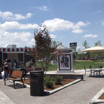 Norfolk Premium Outlets - Rita's Truck serving ice - Outlet Stores Near Me - Norfolk, Virginia Norfolk Premium Outlets - Rita's Truck serving ice - Outlet Stores Near Me - Norfolk, Virginia