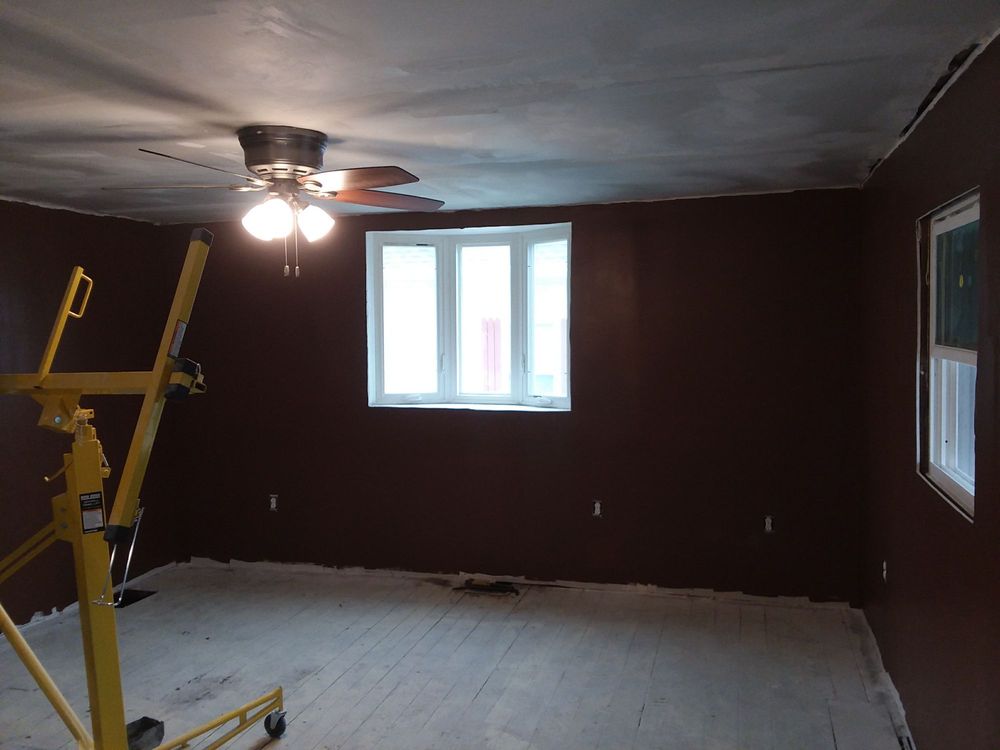 Slide of Small Town Remodel and Construction