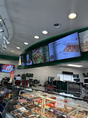 Krispy Kreme by null