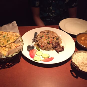 Spice Indian Thai Bistro - Garlic naan, beef traditional Thai fried rice, chicken curry - Indian Near Me - Newtown Square, Pennsylvania Spice Indian Thai Bistro - Garlic naan, beef traditional Thai fried rice, chicken curry - Indian Near Me - Newtown Square, Pennsylvania