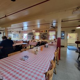 Eating at the Samoan Cookhouse... a very unique and enjoyable dining experience for us!