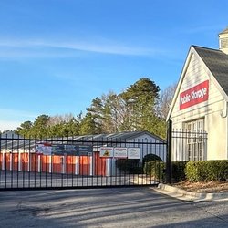 Public Storage