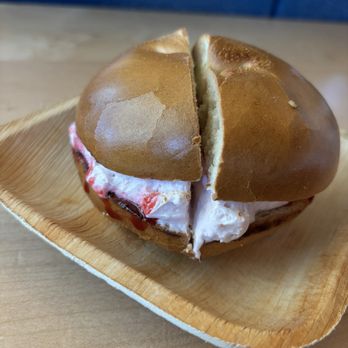 Minnow - berry cream cheese on plain bagelero bagel! - Sushi Bars Near Me - Phoenix, Arizona