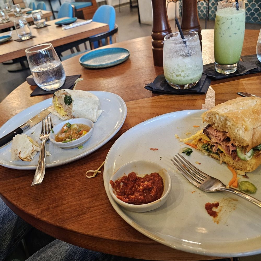 Piko Kitchen + Bar - Cocktail Bars Near Me - Honolulu, Hawaii