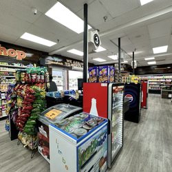 Somosfresh Market - Inside the market.